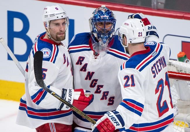 Glass scores, Lundqvist solid as Rangers top Canadiens 2-0 in series opener | iNFOnews.ca