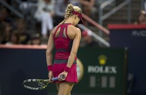 Canadian Eugenie Bouchard ousted from Rogers Cup by American qualifier | iNFOnews.ca CP29390558