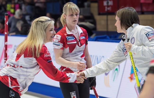 Canada wins two more and secures playoff spot at women's world curling playdowns | iNFOnews.ca