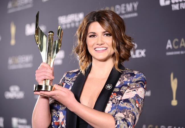 'Representation matters,' says fans' choice winner Elise Bauman of 'Carmilla' | iNFOnews.ca