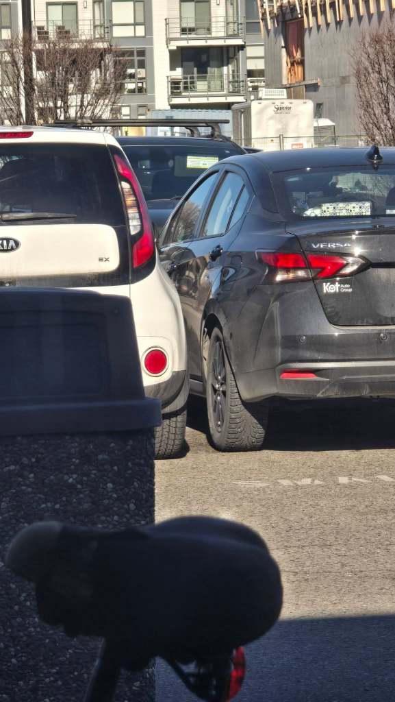 iN PHOTOS: Head-scratching sights on roads in Okanagan, Kamloops | iNwheels iN PHOTOS: Head-scratching sights on roads in Okanagan, Kamloops | iNwheels
