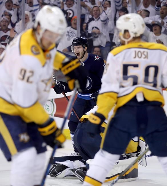 Predators jump out to early lead, but "stop playing" in Game 3 loss to Jets | iNFOnews.ca